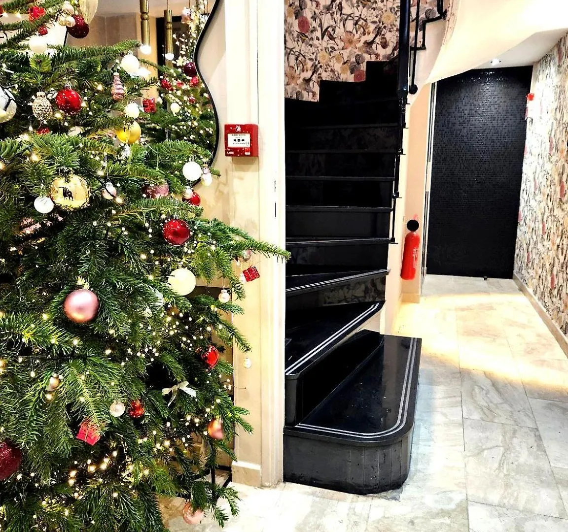 Hotel Agenor Париж Франция